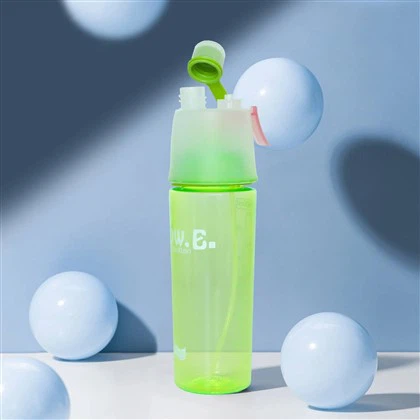 Butelka sportowa w sprayu